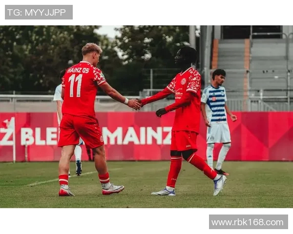 科隆客战胜美因茨，德甲保级形势日渐明朗