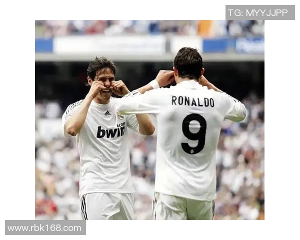 米兰转会突破曼联封锁，锁定意甲射手作为引援目标