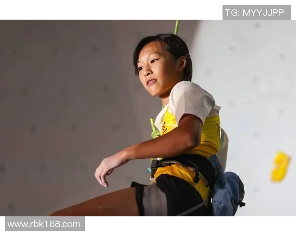 西安攀岩队在全国攀岩节奏排行榜中荣获第八名的佳绩